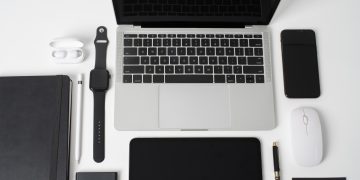 modern-stationary-collection-arrangement