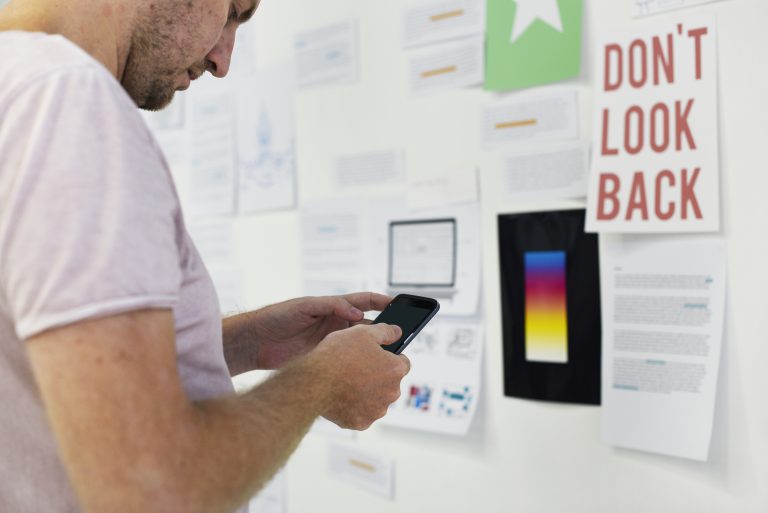 Mobile-First Newsletter Design: Trends and Best Practices